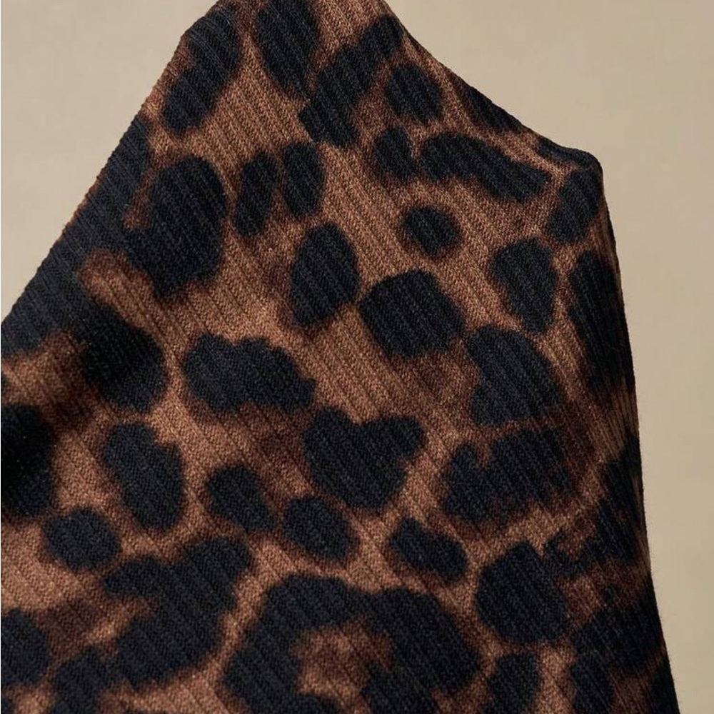 New Leopard Print Button-Up Ribbed long sleeve top~ - Picture 4 of 10